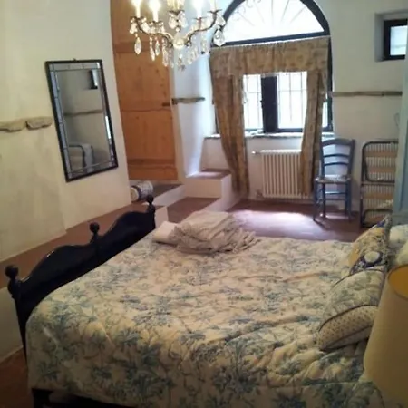 Large House With Panoramic Sea View וילה Cipressa